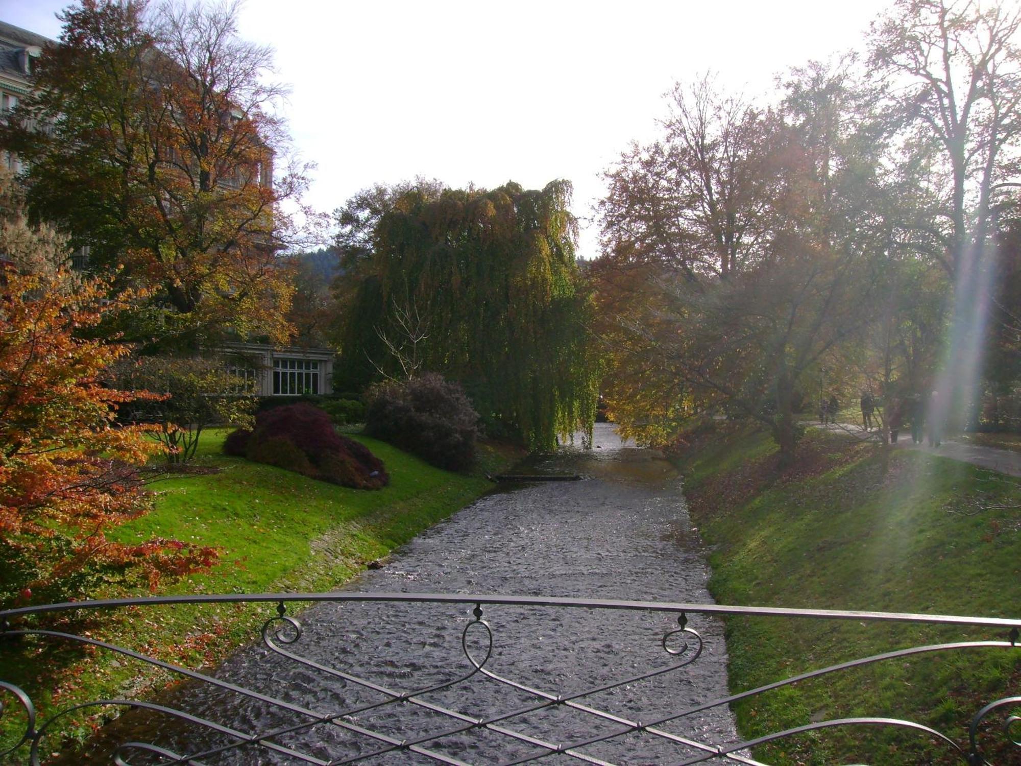Du Russel Suite Baden-Baden Buitenkant foto